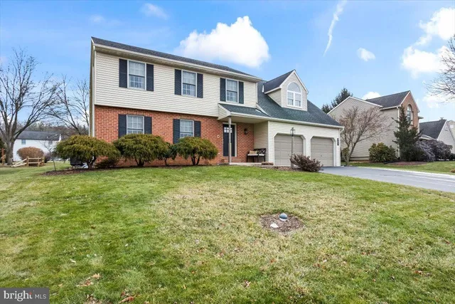 $539,900 | 909 Lindsay Lane, Lancaster, PA 17601