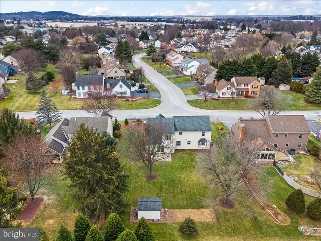 $539,900 | 909 Lindsay Lane, Lancaster, PA 17601