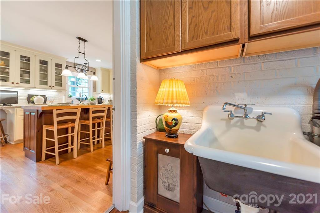 404 Dameron Road Bessemer City, NC 28016 - Photo 31 of 47 a bathroom with a sink and a mirror