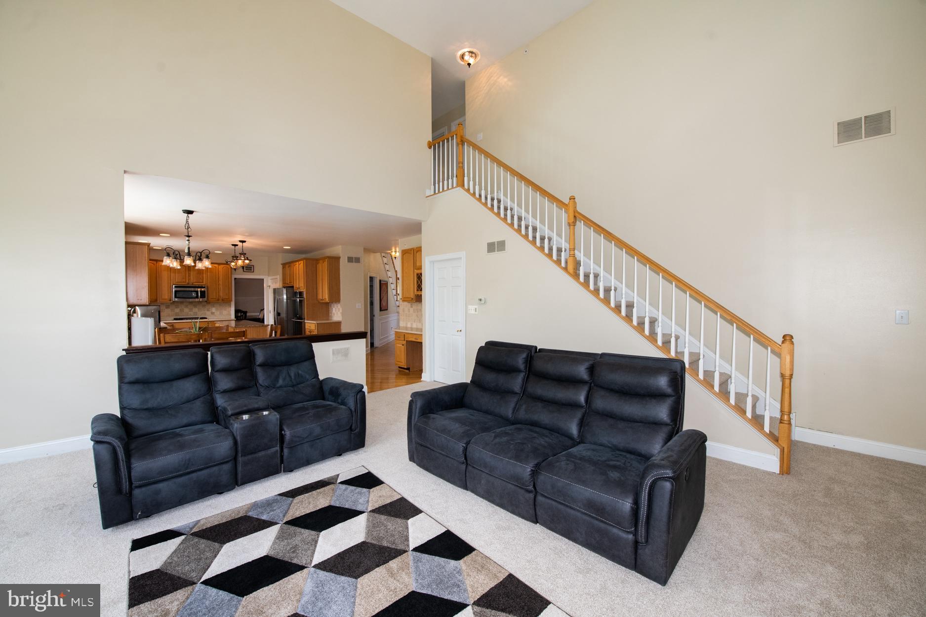 2250 Nottinghamshire Road Furlong, PA 18925 - Photo 23 of 70 Back staircase