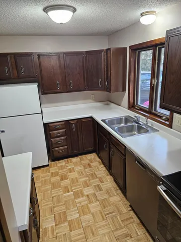 $270,000 | 403 Miller Street, Spicer, MN 56288