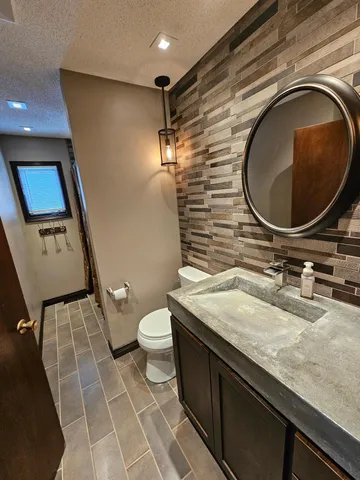 $255,000 | 403 Miller Street, Spicer, MN 56288