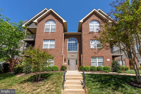 $2,350 | 4116 D Monument Court, Unit 102, Fairfax, VA 22033