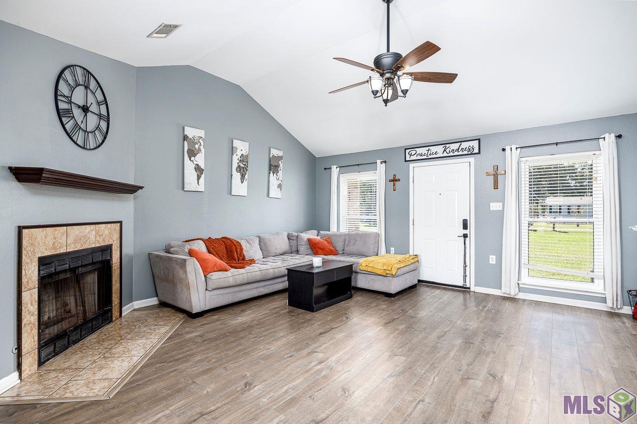 41076 Courtney Road Gonzales, LA 70737 - Photo 11 of 22 Gallery Image 11