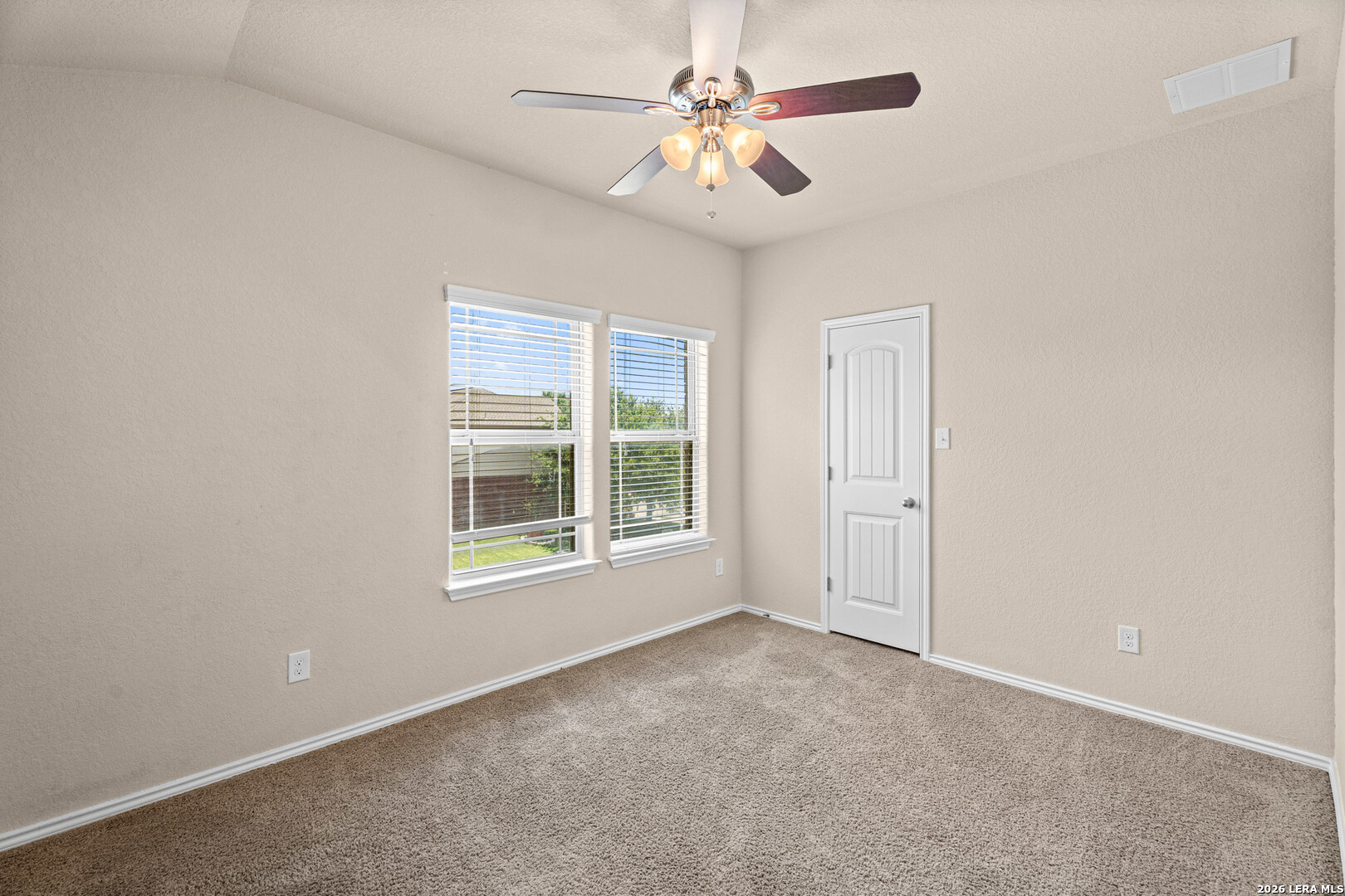 129 Enchanted View Cibolo, TX 78108 - Photo 22 of 31