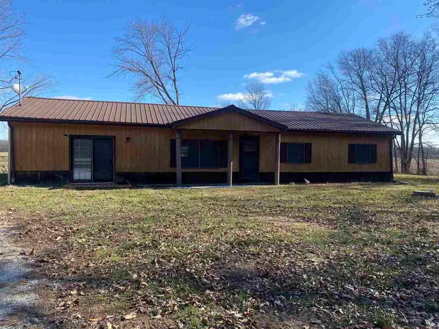 $118,000 | 7038 Robin Road, Du Bois, IL 62831