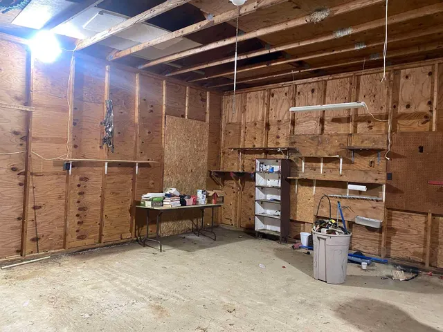 $118,000 | 7038 Robin Road, Du Bois, IL 62831