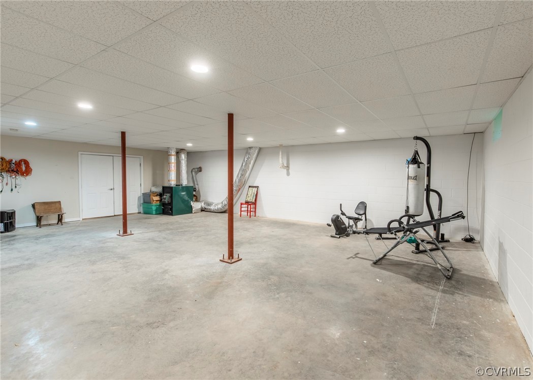 529 Brandywine Road Manquin, VA 23106 - Photo 42 of 50 a view of a room with gym equipment
