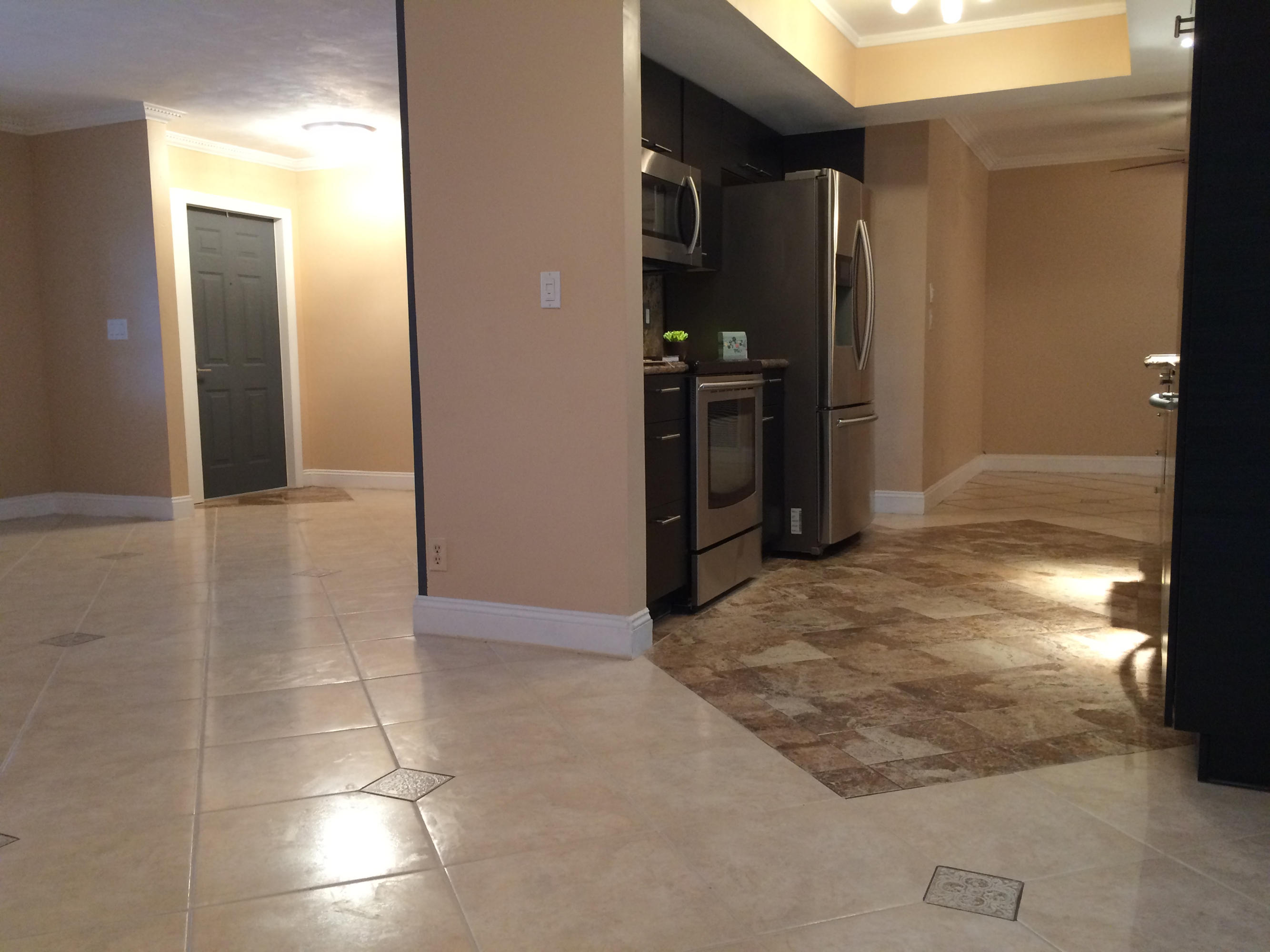 1091 Northwest 10th Street Boca Raton, FL 33486 - Photo 7 of 86 Jan2015 059