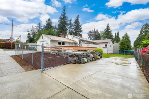 $769,950 | 2402 Union Avenue Northeast, Renton, WA 98059