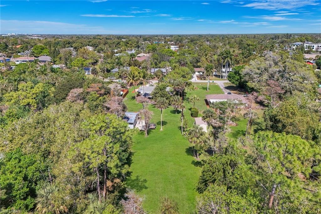 5290 Cypress Lane Naples, FL 34113 - Photo 28 of 35