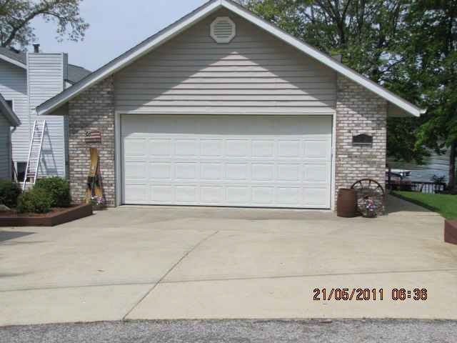 980 West Pleasant Point Rome City, IN 46784 - Photo 2 of 21