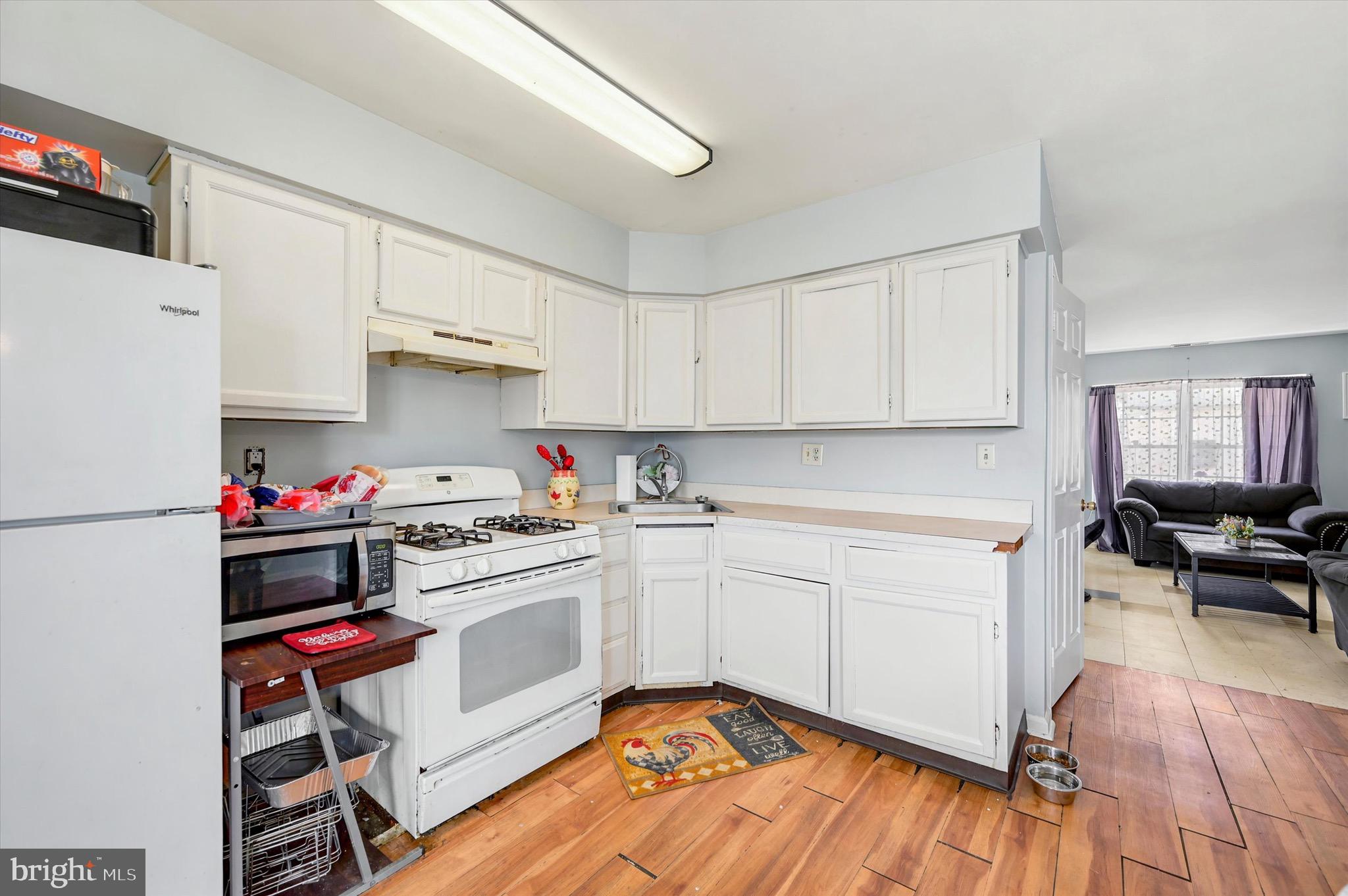 4635 Paul Street Philadelphia, PA 19124 - Photo 10 of 18
