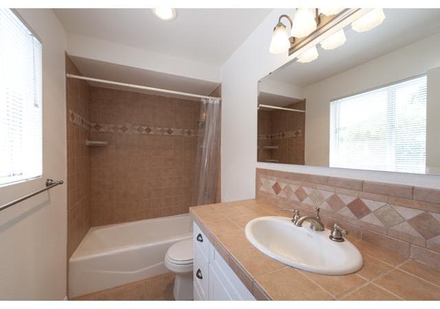 10229 Gaul Way Spring Valley, CA 91977 - Photo 10 of 15 Gallery Image 10