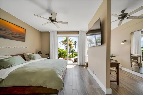 $4,450,000 | 201 Crandon Boulevard, Unit 175, Key Biscayne, FL 33149