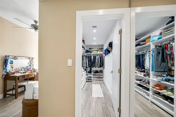$4,450,000 | 201 Crandon Boulevard, Unit 175, Key Biscayne, FL 33149