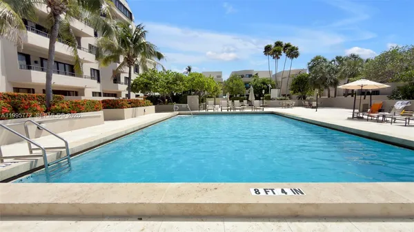 $4,450,000 | 201 Crandon Boulevard, Unit 175, Key Biscayne, FL 33149