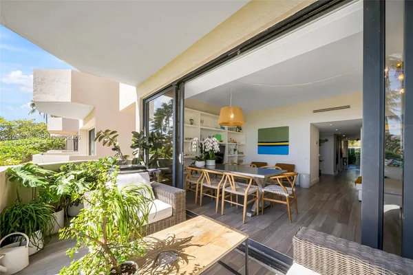 $4,450,000 | 201 Crandon Boulevard, Unit 175, Key Biscayne, FL 33149