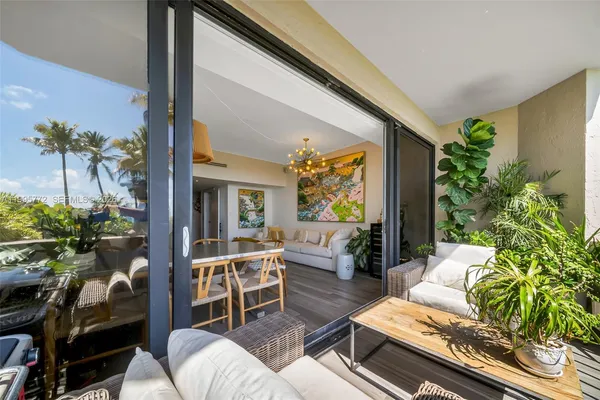 $4,450,000 | 201 Crandon Boulevard, Unit 175, Key Biscayne, FL 33149