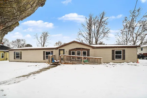 $170,000 | 147 East Elm Street, Elsie, MI 48831