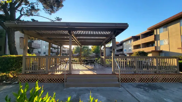 $425,000 | 1321 Webster Street, Unit D119, Alameda, CA 94501