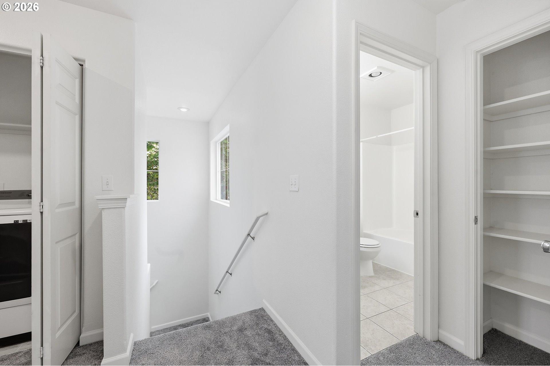 1680 Riley Lane Eugene, OR 97402 - Photo 19 of 42 Staircase