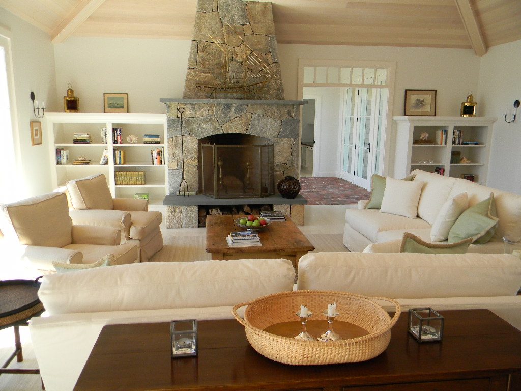 11 Stonewall Road Chilmark, MA 02535 - Photo 13 of 14 Gallery Image 13