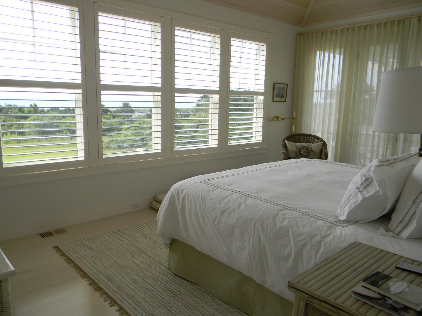11 Stonewall Road Chilmark, MA 02535 - Photo 6 of 14 Gallery Image 6
