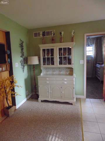 9257 Elms Road Clio, MI 48420 - Photo 8 of 38 21196308-7.JPG
