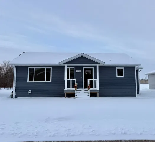 $319,000 | 2010 Nelson Drive, Thief River Falls, MN 56701