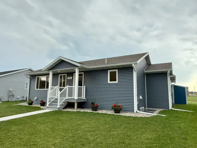 $319,000 | 2010 Nelson Drive, Thief River Falls, MN 56701