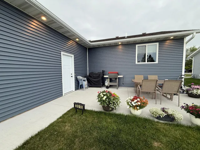 $319,000 | 2010 Nelson Drive, Thief River Falls, MN 56701