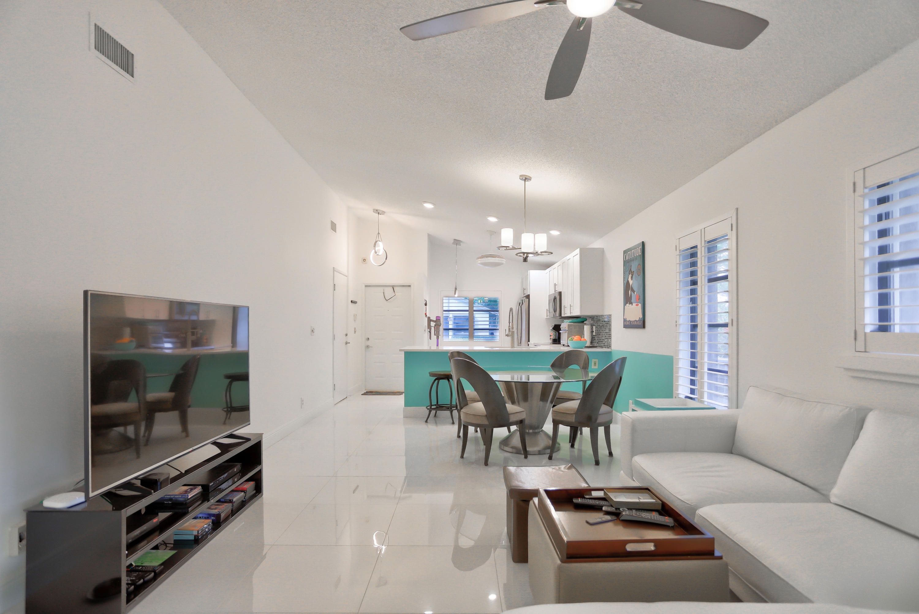 8042 Summerview Terrace Boca Raton, FL 33496 - Photo 15 of 24 IMG_6085_6_7_8_9