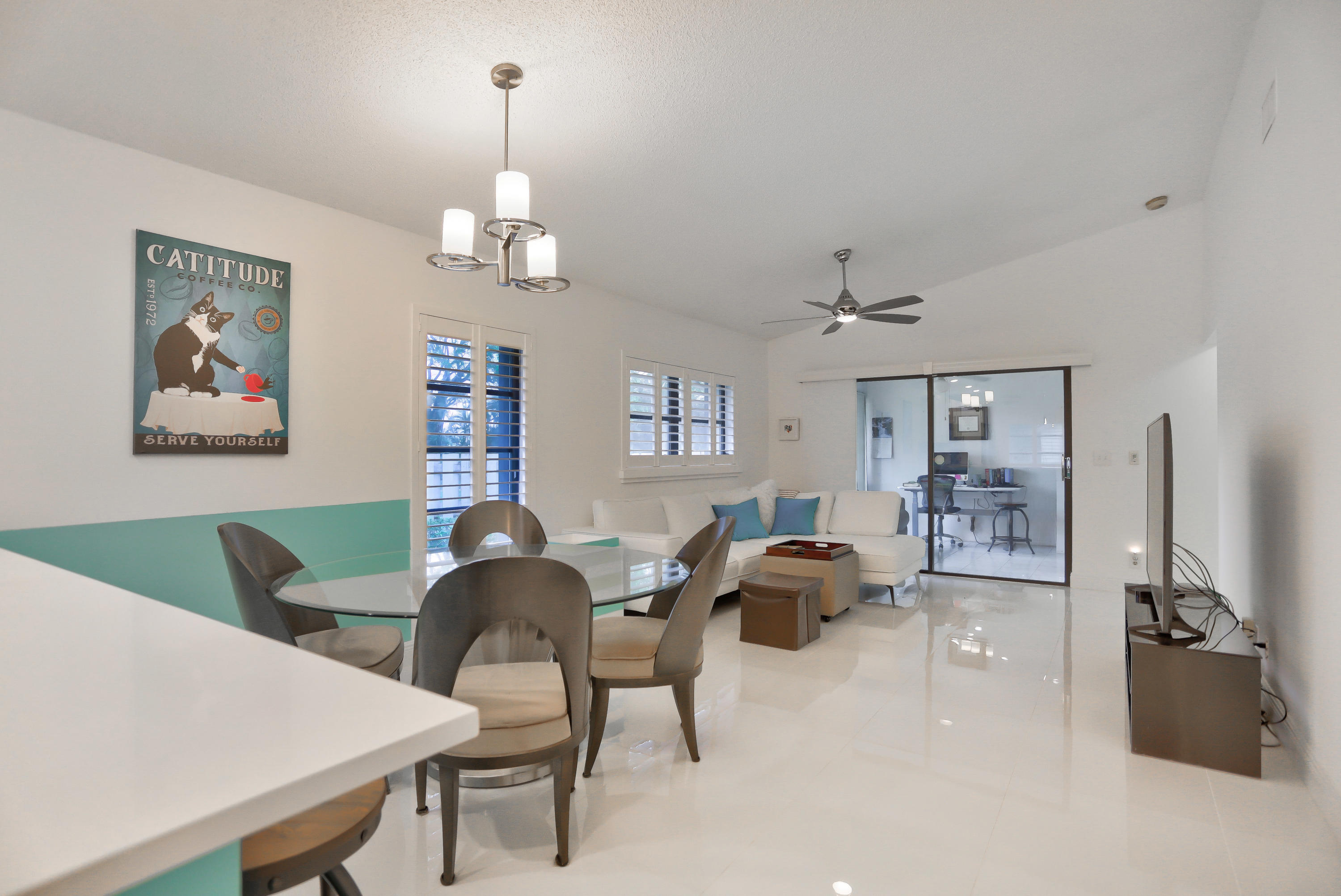 8042 Summerview Terrace Boca Raton, FL 33496 - Photo 8 of 24 IMG_6045_6_7_8_9