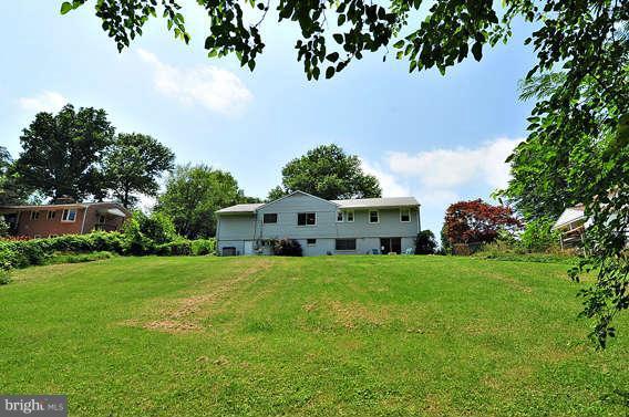 9059 Dunloggin Road Ellicott City, MD 21042 - Photo 25 of 26 Exterior (Rear)