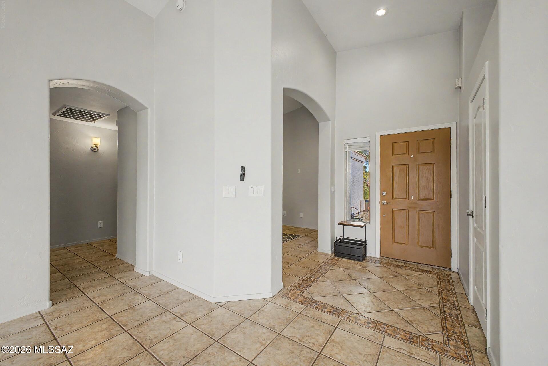 301 West Greys Road Tucson, AZ 85737 - Photo 23 of 34 Entry / Den