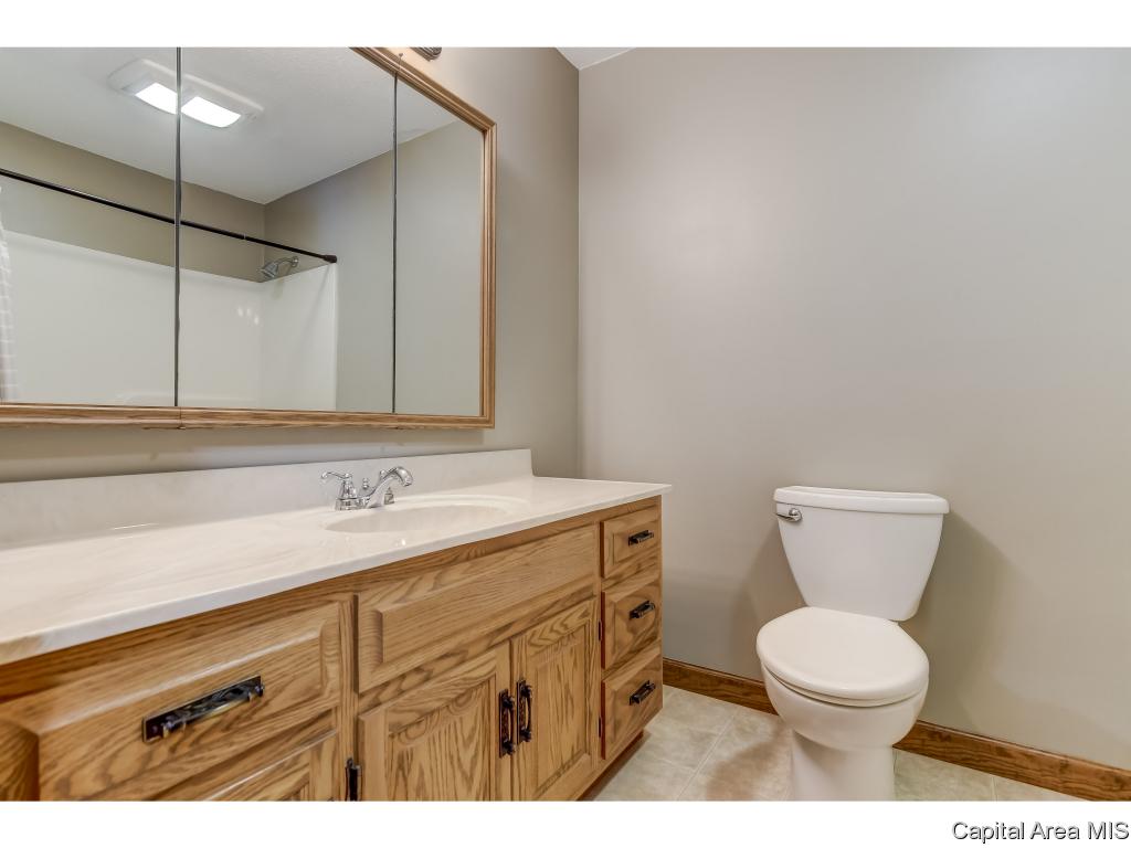 112 Wild Rose Lane Rochester, IL 62563 - Photo 23 of 32