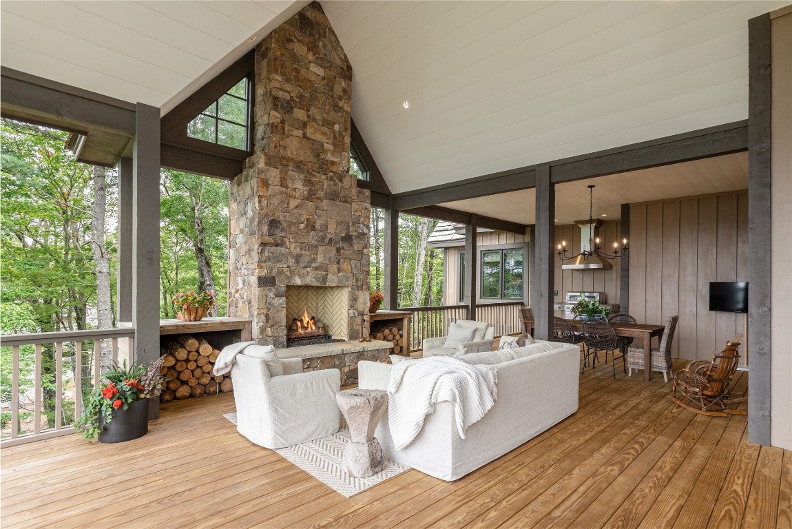 726 East Ridge Road Cashiers, NC 28717 - Photo 51 of 100 Gallery Image 51