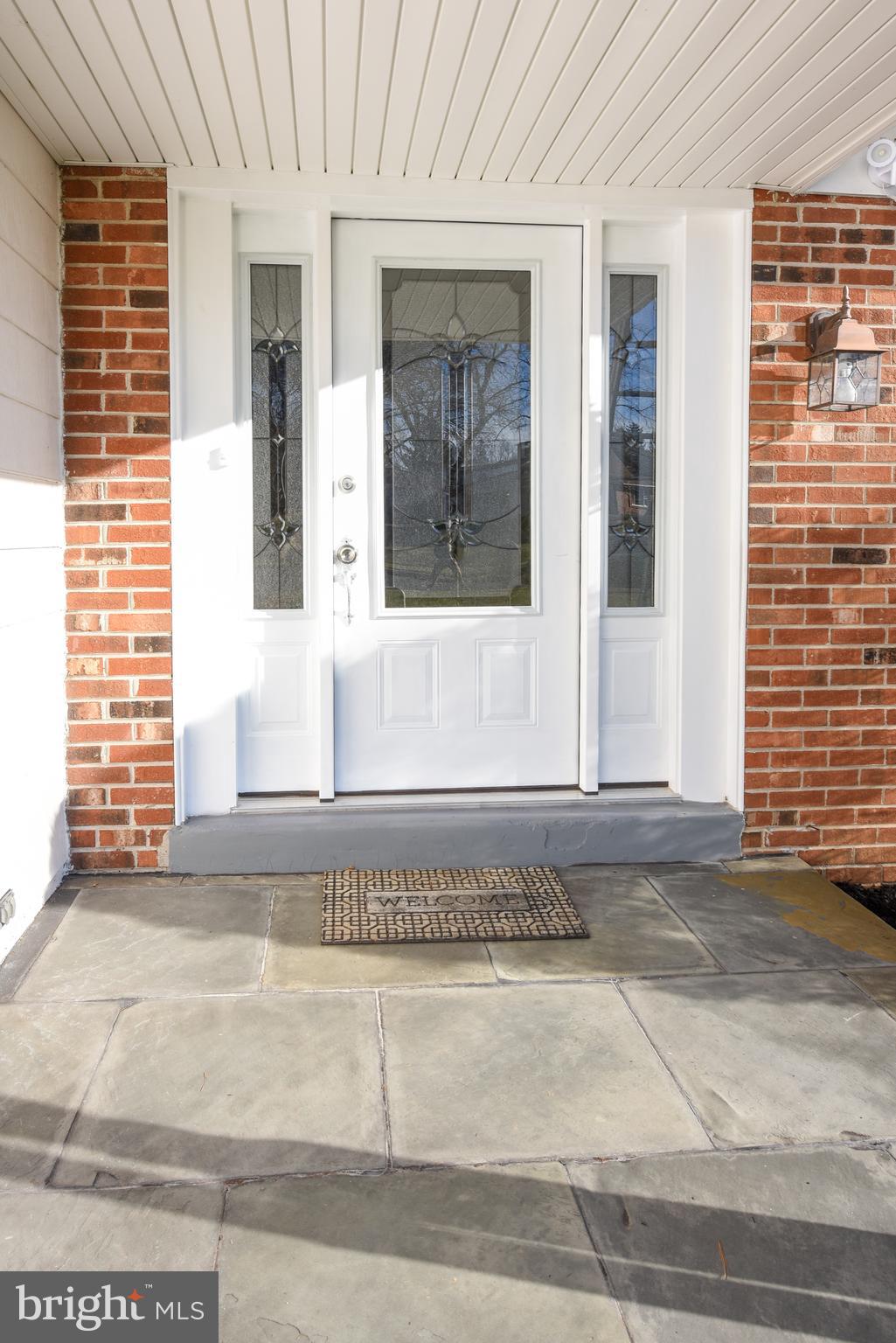 75 Sunshine Road Southampton, PA 18966 - Photo 3 of 40 Gallery Image 3