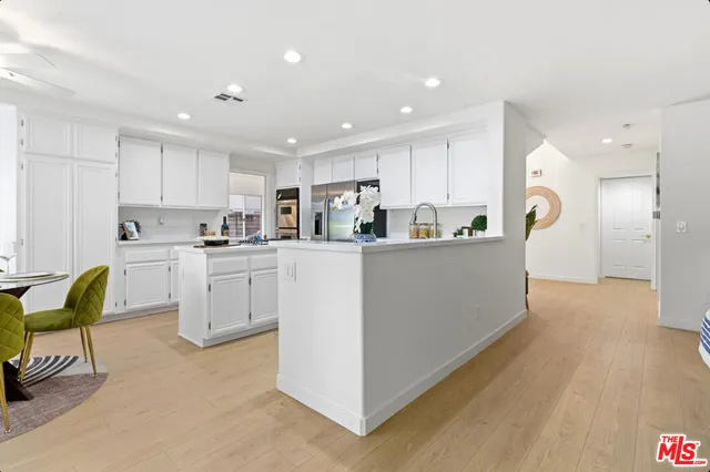 $999,999 | 28360 Easton Lane, Santa Clarita, CA 91350