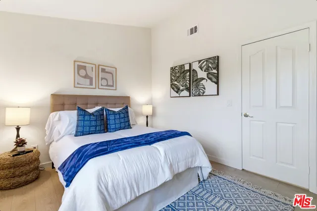 $999,999 | 28360 Easton Lane, Santa Clarita, CA 91350