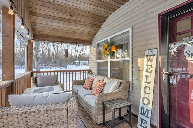 $259,900 | 232 Greenvalley Court, Jerome, MI 49249