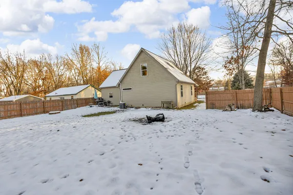 $259,900 | 232 Greenvalley Court, Jerome, MI 49249