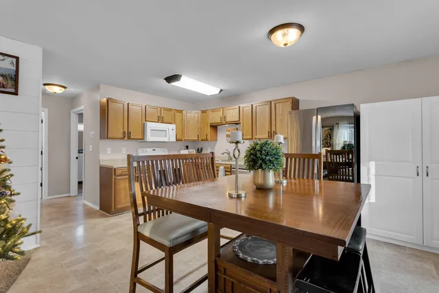 $259,900 | 232 Greenvalley Court, Jerome, MI 49249