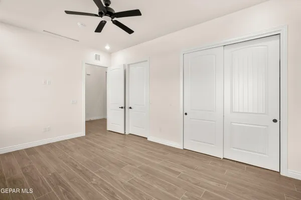 $949,999 | 5646 River Run Street, El Paso, TX 79932