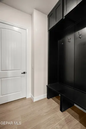 $949,999 | 5646 River Run Street, El Paso, TX 79932