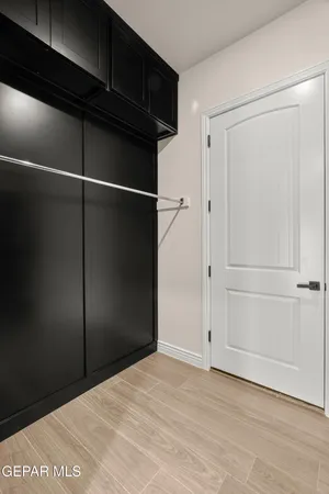 $949,999 | 5646 River Run Street, El Paso, TX 79932