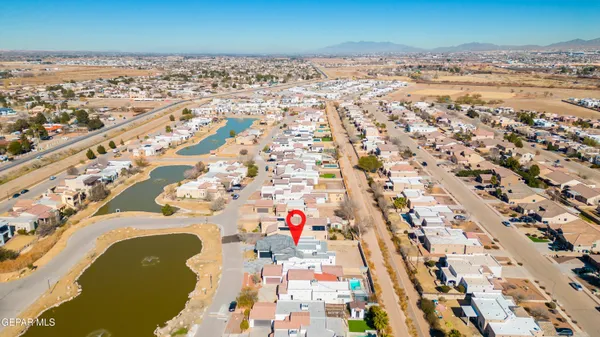 $949,999 | 5646 River Run Street, El Paso, TX 79932