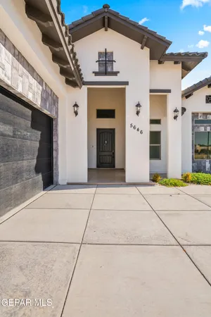 $949,999 | 5646 River Run Street, El Paso, TX 79932