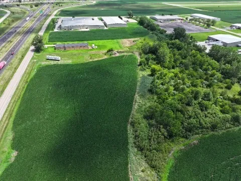 $315,000 | 3700 Plank Road, Peru, IL 61354